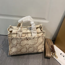 New Chic Women's Crossbody Handbag - Luxury Premium Designer Style - NM6311