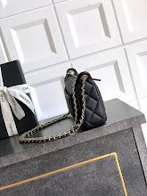 New Premium Signature Shoulder Bag - Chic Women's Luxury Designer - NM6203