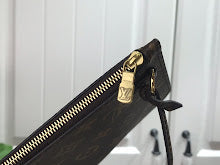 Chic Women's Crossbody Handbag - Luxury Premium Designer Style - NM4120