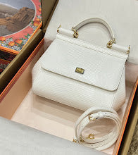 Chic Designer Satchel Bag - Luxury Women's Top Handle Handbag - NM7116
