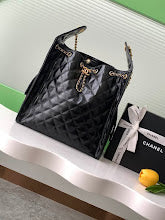 New Chic Designer Crossbody Purse - Premium Luxury Women's Style - NM5954