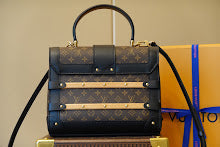 Premium Signature Shoulder Bag - Chic Women's Luxury Designer - NM4847
