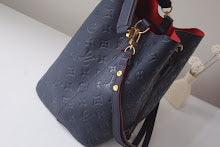 Chic Designer Satchel Bag - Luxury Women's Top Handle Handbag - NM5020