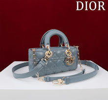 Designer Iconic Shoulder Bag - Luxury Women's Premium Fashion - NM7412