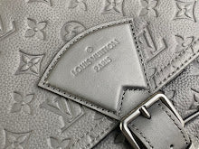 Premium Women's Crossbody Bag - Luxury Designer Fashion Accessory - NM4505