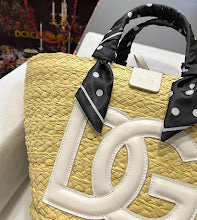 Premium Signature Crossbody - Chic Women's Luxury Designer Bag - NM7063