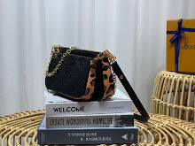 Chic Designer Satchel Bag - Luxury Women's Top Handle Handbag - NM4899