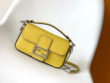 Designer Iconic Shoulder Bag - Luxury Women's Premium Fashion - NM7640