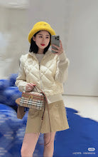 Luxury Signature Top Handle Bag - Elegant Women's Designer Handbag - NM5521