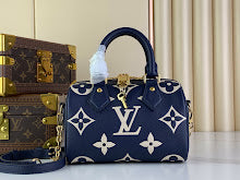 Luxury Structured Shoulder Bag - Women's Premium Designer Fashion - NM4445