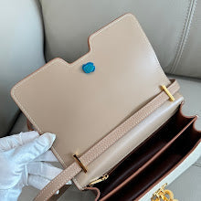 Designer Iconic Shoulder Bag - Luxury Women's Premium Fashion - NM5603