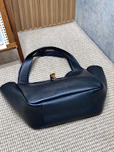 Designer Signature Tote - Premium Luxury Women's Fashion Bag - NM3422