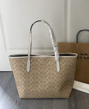 New Designer Iconic Shoulder Bag - Luxury Women's Premium Fashion - NM6516