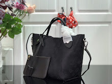 Designer Heritage Top Handle Bag - Premium Luxury Women's Fashion - NM4249
