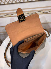 Chic Women's Satchel Handbag - Luxury Premium Designer Style - NM4607