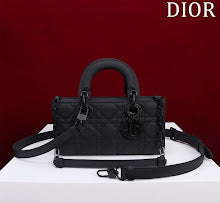Chic Women's Crossbody Handbag - Luxury Premium Designer Style - NM7429