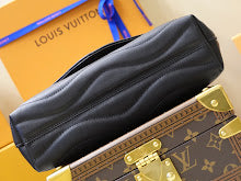 Designer Heritage Crossbody Bag - Premium Luxury Women's Fashion - NM5261