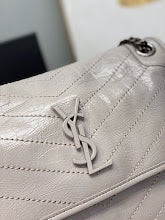 Luxury Signature Top Handle Bag - Elegant Women's Designer Handbag - NM3160