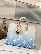 Luxury Structured Shoulder Bag - Women's Premium Designer Fashion - NM5231