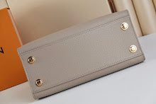 Chic Designer Satchel Bag - Luxury Women's Top Handle Handbag - NM4275