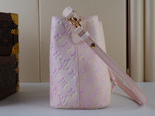Premium Women's Shoulder Bag - Designer Luxury Fashion Accessory - NM4722