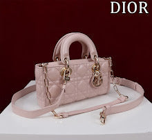 Premium Leather Shoulder Bag - Elegant Women's Designer Handbag - NM7335