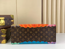 Luxury Signature Top Handle Bag - Elegant Women's Designer Handbag - NM4587