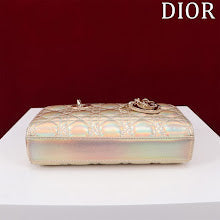 Premium Women's Crossbody Bag - Luxury Designer Fashion Accessory - NM7408