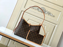 Premium Signature Shoulder Bag - Chic Women's Luxury Designer - NM4097