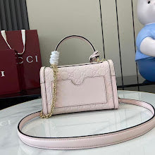 Chic Designer Shoulder Handbag - Premium Luxury Women's Style - NM3839