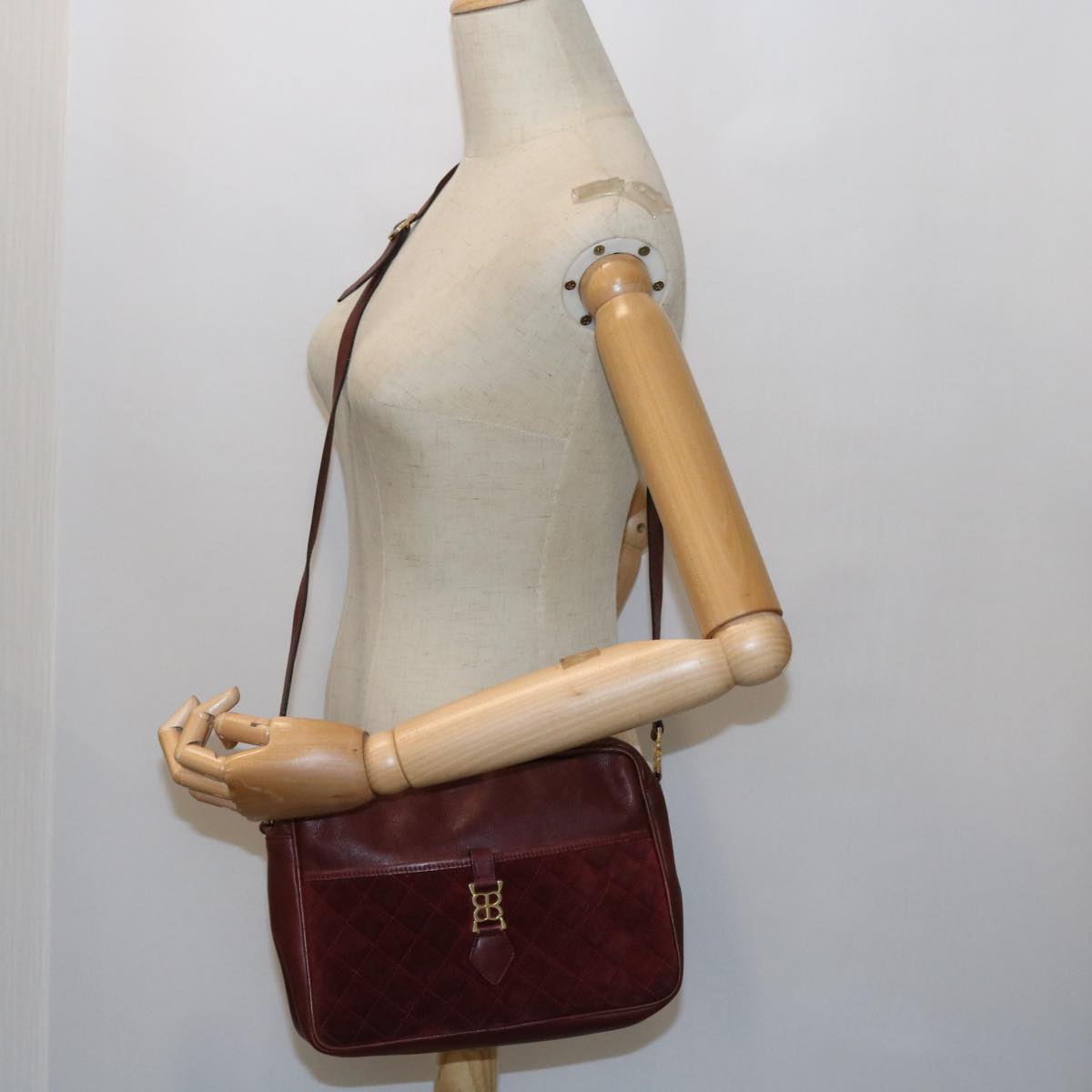 Balenciaga Shoulder Bag — Designer Shoulder Bag