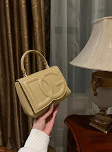 Designer Heritage Shoulder Bag - Premium Luxury Women's Handbag - NM6755