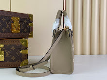 Luxury Designer Shoulder Bag for Women - Premium Fashion Handbag - NM4429
