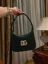 Premium Women's Crossbody Bag - Luxury Designer Fashion Accessory - NM6926