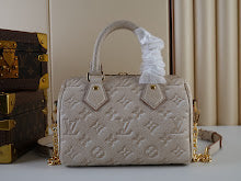 Premium Signature Shoulder Bag - Chic Women's Luxury Designer - NM4731