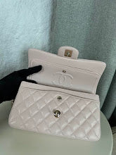 New Designer Iconic Tote Handbag - Premium Luxury Women's Fashion - NM6099