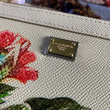 Premium Women's Shoulder Bag - Designer Luxury Fashion Accessory - NM7248