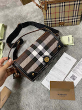 Luxury Designer Crossbody Bag for Women - Premium Fashion Handbag - NM5613