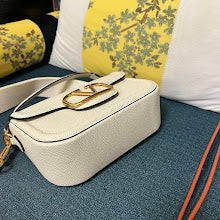 Premium Monogram Tote Bag - Elegant Luxury Women's Designer Handbag - NM2910