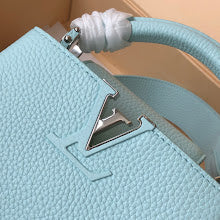 Premium Signature Crossbody - Chic Women's Luxury Designer Bag - NM4362
