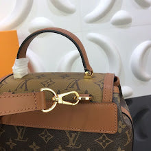 Premium Women's Tote Bag - Luxury Designer Fashion Handbag - NM4685