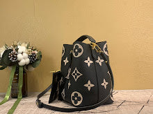 Designer Heritage Shoulder Bag - Premium Luxury Women's Handbag - NM4126