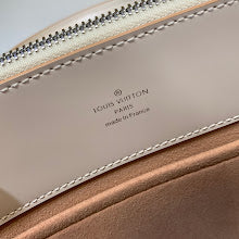 Chic Designer Tote Handbag - Luxury Premium Women's Fashion Bag - NM5401
