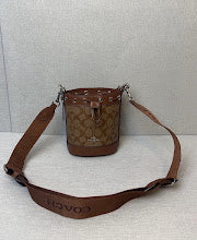 New Chic Women's Shoulder Handbag - Luxury Premium Designer Style - NM6551