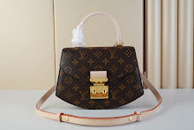 Premium Signature Shoulder Bag - Chic Women's Luxury Designer - NM4549