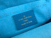 Designer Iconic Shoulder Bag - Luxury Women's Premium Fashion - NM4557