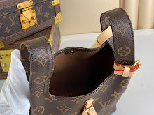 Luxury Canvas Tote Bag - Women's Designer Premium Fashion - NM4464