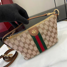 Luxury Monogram Shoulder Bag - Women's Elegant Designer Fashion - NM3969