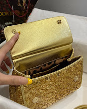 Premium Women's Crossbody Bag - Luxury Designer Fashion Accessory - NM7049