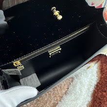 Chic Women's Crossbody Handbag - Luxury Premium Designer Style - NM6789